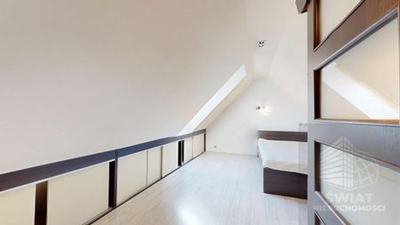 Przecław, 6pok., 2 piwnice, balkon - Photo 2