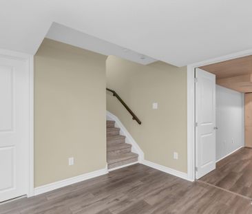 For Lease - 940 Kilbirnie Drive, Barrhaven, Ontario - Photo 5
