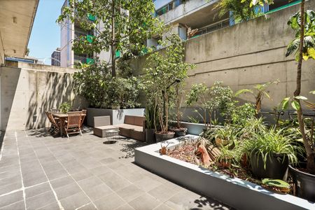 2/85 Bourke Street, Woolloomooloo NSW 2011 - Apartment For Rent | Domain - Photo 4