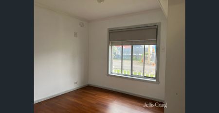 Two-Bedroom Delight - Photo 3