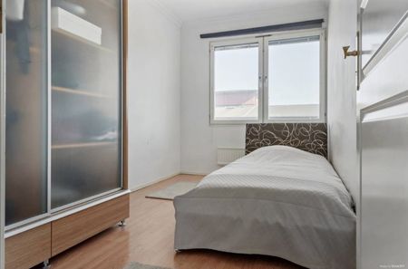 Norsborg - 4rok - tillsv - 17.250kr/mån - Photo 2