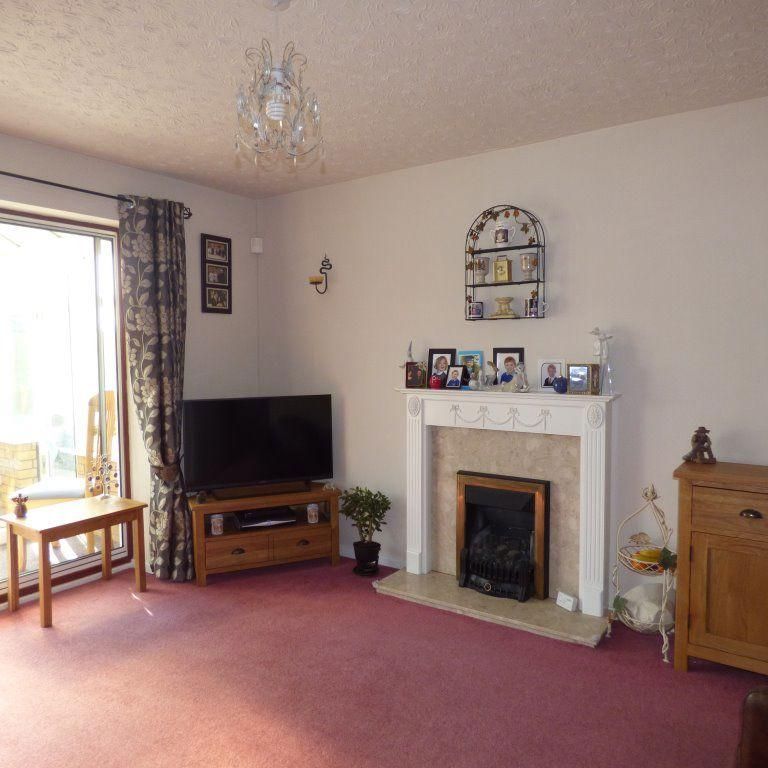2 bedroom semi-detached house to rent - Photo 1