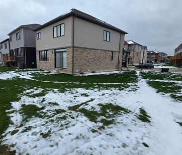 For Lease - 2 Greig St Street Unit# Upper, Brantford, Ontario - Photo 5