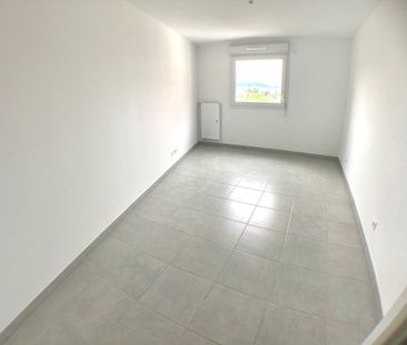APPARTEMENT T3 RECENT QUARTIER LA TIMONE, - Photo 4