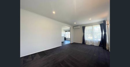 Contemporary Living, Close to Beach! - Photo 3