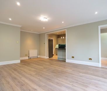 4 Bed End Terrace, Longhurst Road, SE13 - Photo 3