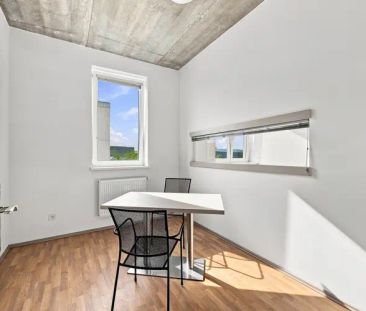 Útulné 2+kk s možností parkování - Photo 2