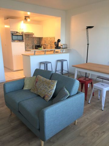 Location Appartement 2 pièces 45m² LIBOURNE 33500 - Photo 3