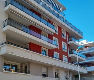 Location Appartement 2 pièces 46m² CAGNES SUR MER 06800 - Photo 4