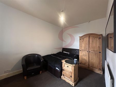 Fosse Road South, LE3, Leicester - Photo 2