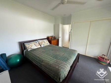 Spacious 2 Bedroom Resort Apartment - Unfurnished - Photo 4