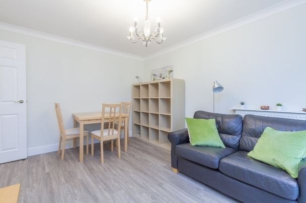 Ferry Road, Marston - Photo 1