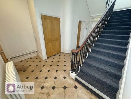 1 bedroom house of multiple occupation to rent - Photo 2