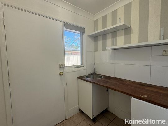 Modern Family Home - Photo 1