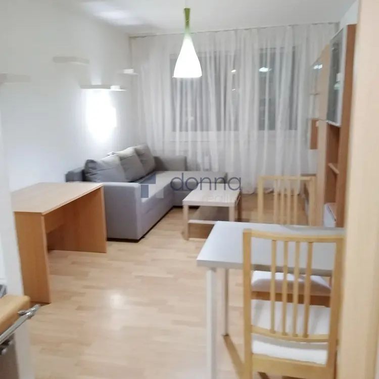 Pronájem bytu 2+kk, 45 m - Photo 1