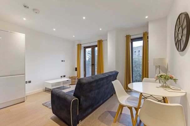 1 bedroom apartment to rent - Photo 1