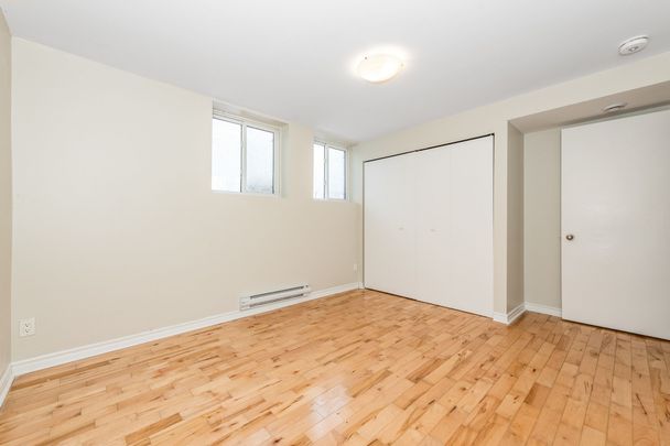 For Lease - 146 Rothesay Drive Unit# B, Kanata, Ontario - Photo 1