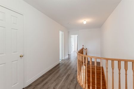 For Lease - 76 Argento Crescent, Vaughan, Ontario - Photo 2