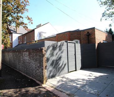 Rugby Road, Worthing - Photo 1