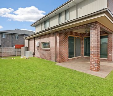 2 Serpentine Avenue, North Kellyville NSW 2155 - House For Rent | D... - Photo 4