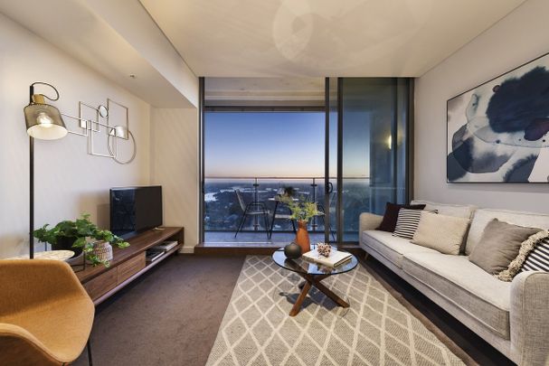 Seamless Living with Study & Elevated Views across Harbour & City Skyline - Photo 1