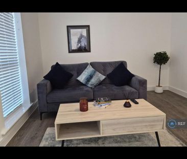 3 bedroom end of terrace house to rent - Photo 3