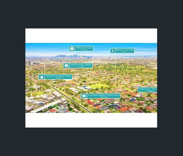 "Spacious 2 bedroom + 2 Bathroom Townhome with Courtyard and Carport" - Photo 6