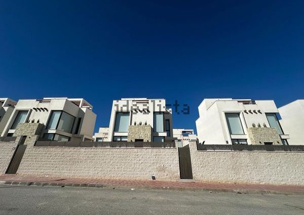 Alquiler de casa o chalet independiente en Pueblo Bravo