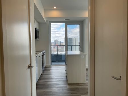 For Lease - 15 Wellington Street Unit# 1812, Kitchener, Ontario - Photo 4