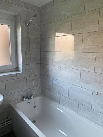 3 Bed Flat, Cape Close, IG11 - Photo 4