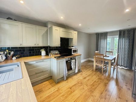 New Cottages, Shottery Road, Stratford-upon-Avon - Photo 4