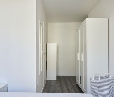Chambre meublée de 15.19m2 – rue Solférino réf 1501-7 - Photo 1