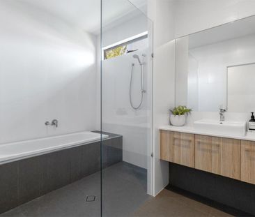 A Lifestyle Sanctuary in the Heart of Ashgrove - Photo 1