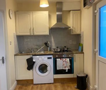 Saint Joseph's Avenue, Dublin - Photo 4