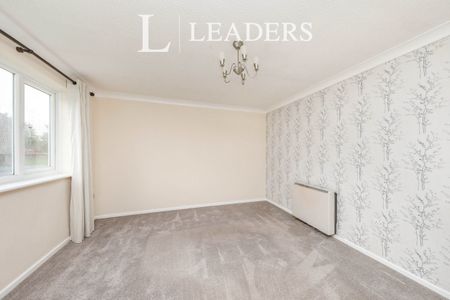 3 bedroom house to rent Desmond Drive, Norwich, NR6 - Photo 2