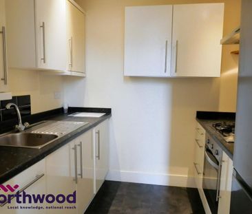 1 bedroom flat to rent - Photo 3