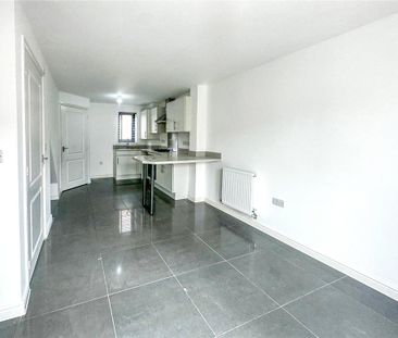 2 bedroom semi-detached house to rent - Photo 1