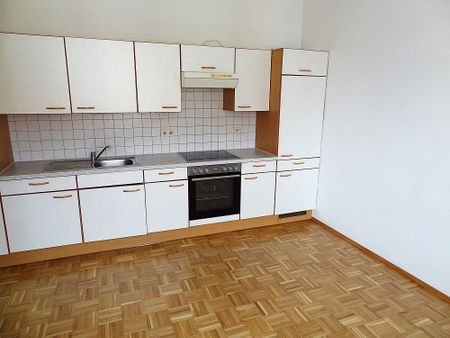 Helle Mietwohnung mit guter Raumaufteilung …! - Foto 3