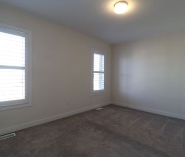 For Lease - 2644 Castlegate Crossing, Pickering, Ontario - Photo 6