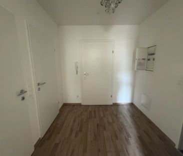 Sehr geräumige 3 Zimmer Genossenschaftswohnung mit Balkon - Photo 3