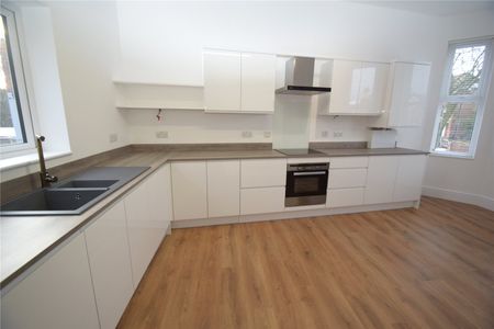 3 bed maisonette to rent in St. Johns Avenue, Bridlington, YO16 - Photo 4