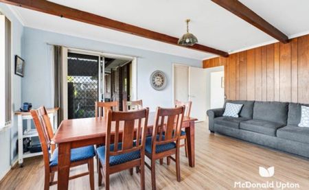 Gladstone Park - Photo 4