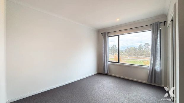 32 Sasha Crescent, Truganina VIC 3029 - Photo 1