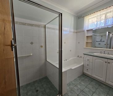 8 Hensley Court - Photo 5