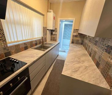Pretoria Road, Bordesley Green Birmingham, B9 - Photo 6