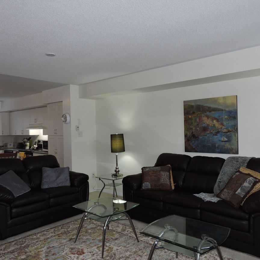 For Lease - 5035 Oscar Peterson Boulevard Unit# 24, Mississauga, Ontario - Photo 1