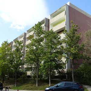 Große 3-Raum mit Top-Aussicht - Photo 2