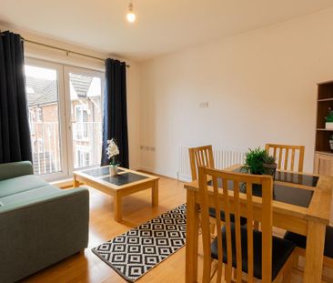 2 bedroom flat to rent - Photo 1