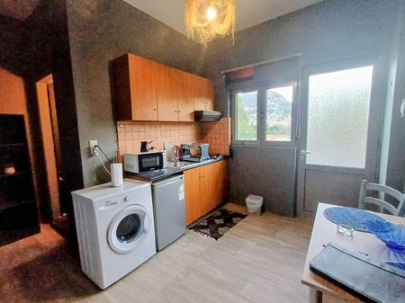 Studio/Γκαρσονιέρα για ενοικίαση Βαρειά (Λέσβος - Μυτιλήνη) - Φωτογραφία 5