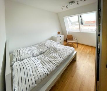Gepflegte Dachgeschoßwohnung nahe Wilhelminenberg - Photo 1